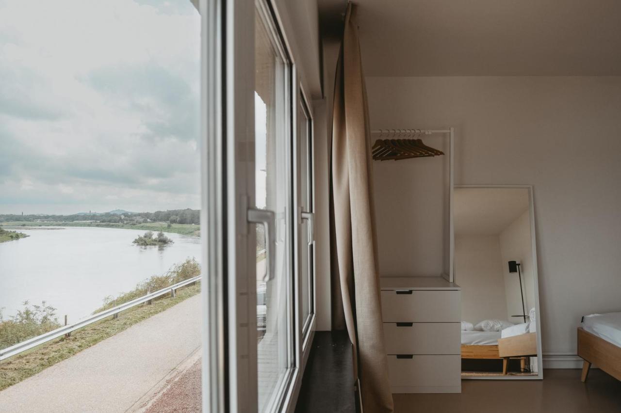 Maas Suites - The River House With Private Sauna Lanaken Exterior foto