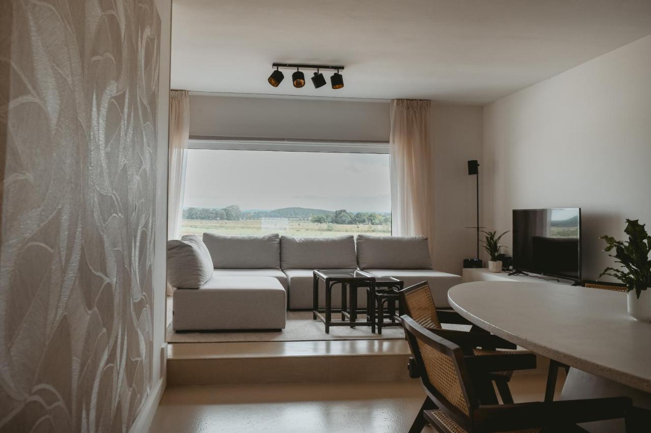 Maas Suites - The River House With Private Sauna Lanaken Exterior foto