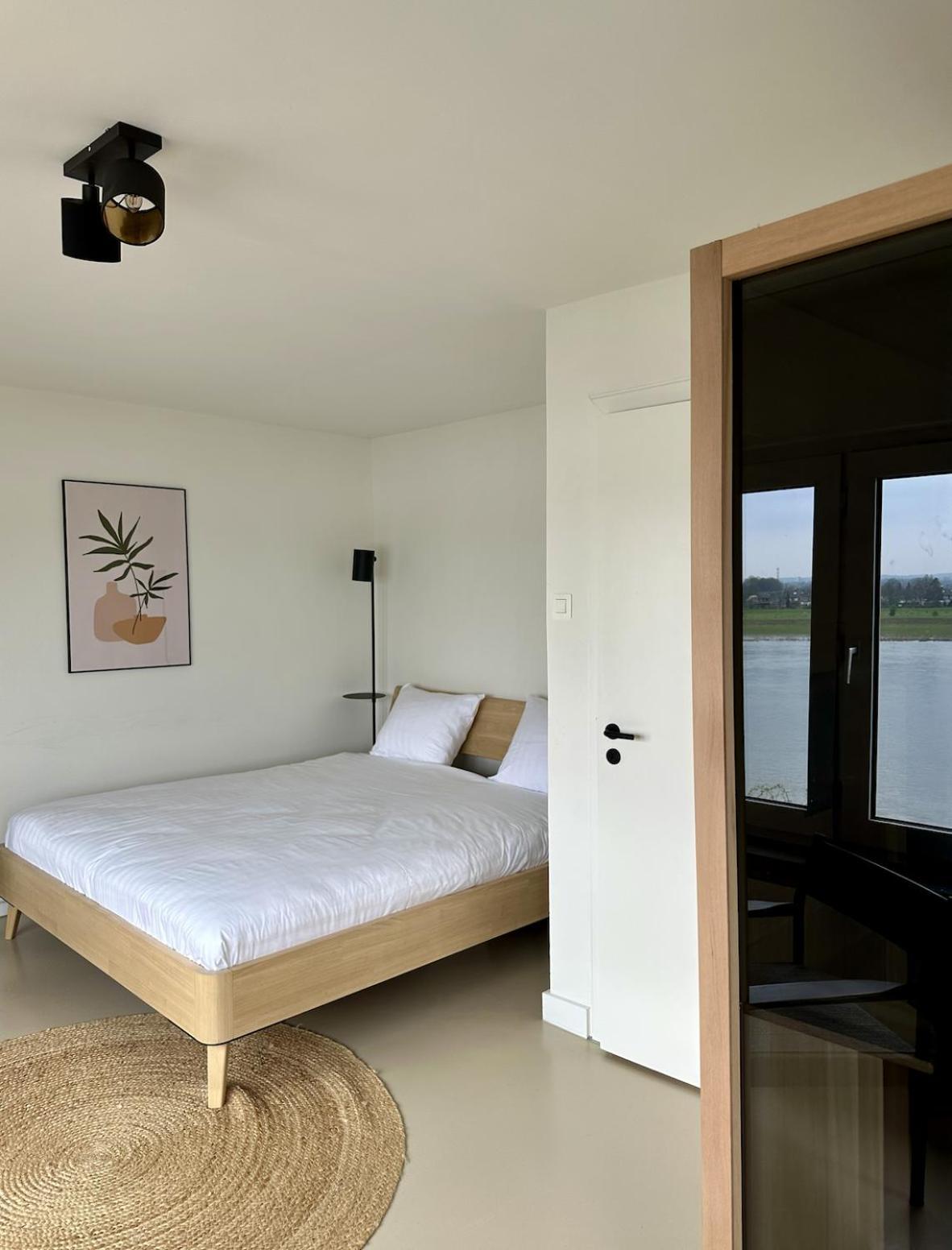 Maas Suites - The River House With Private Sauna Lanaken Exterior foto