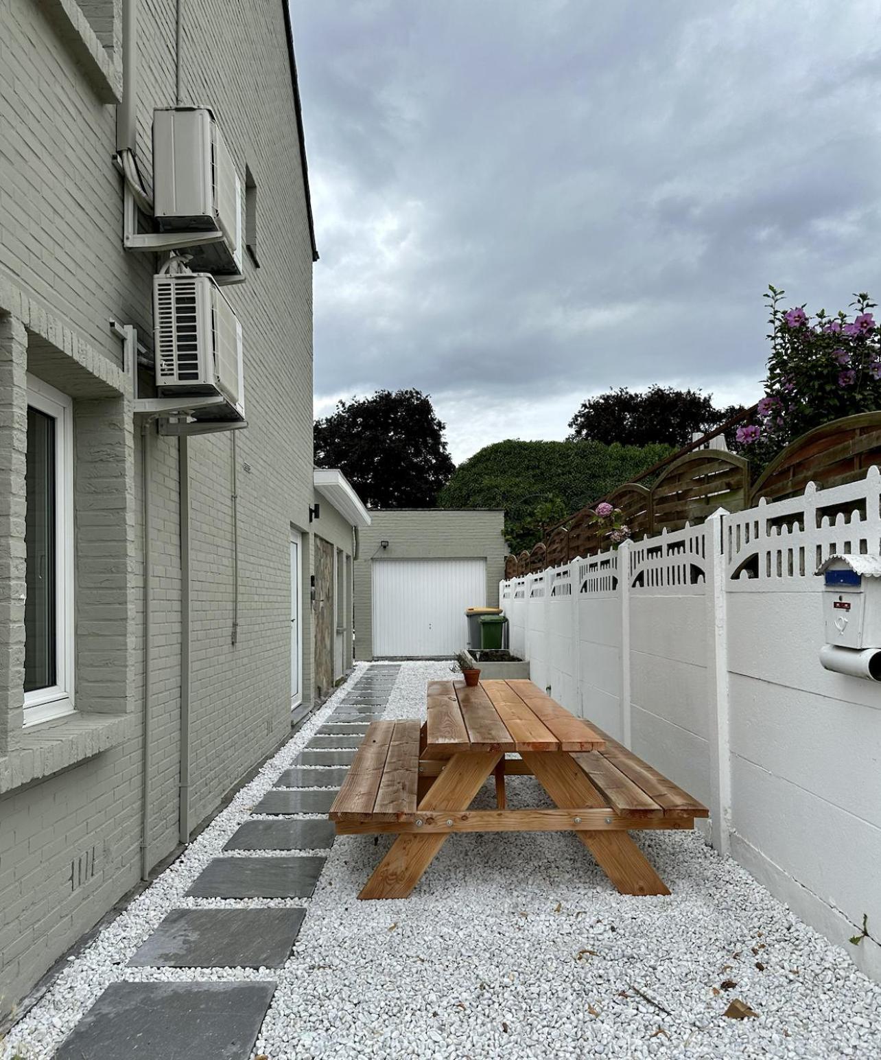 Maas Suites - The River House With Private Sauna Lanaken Exterior foto