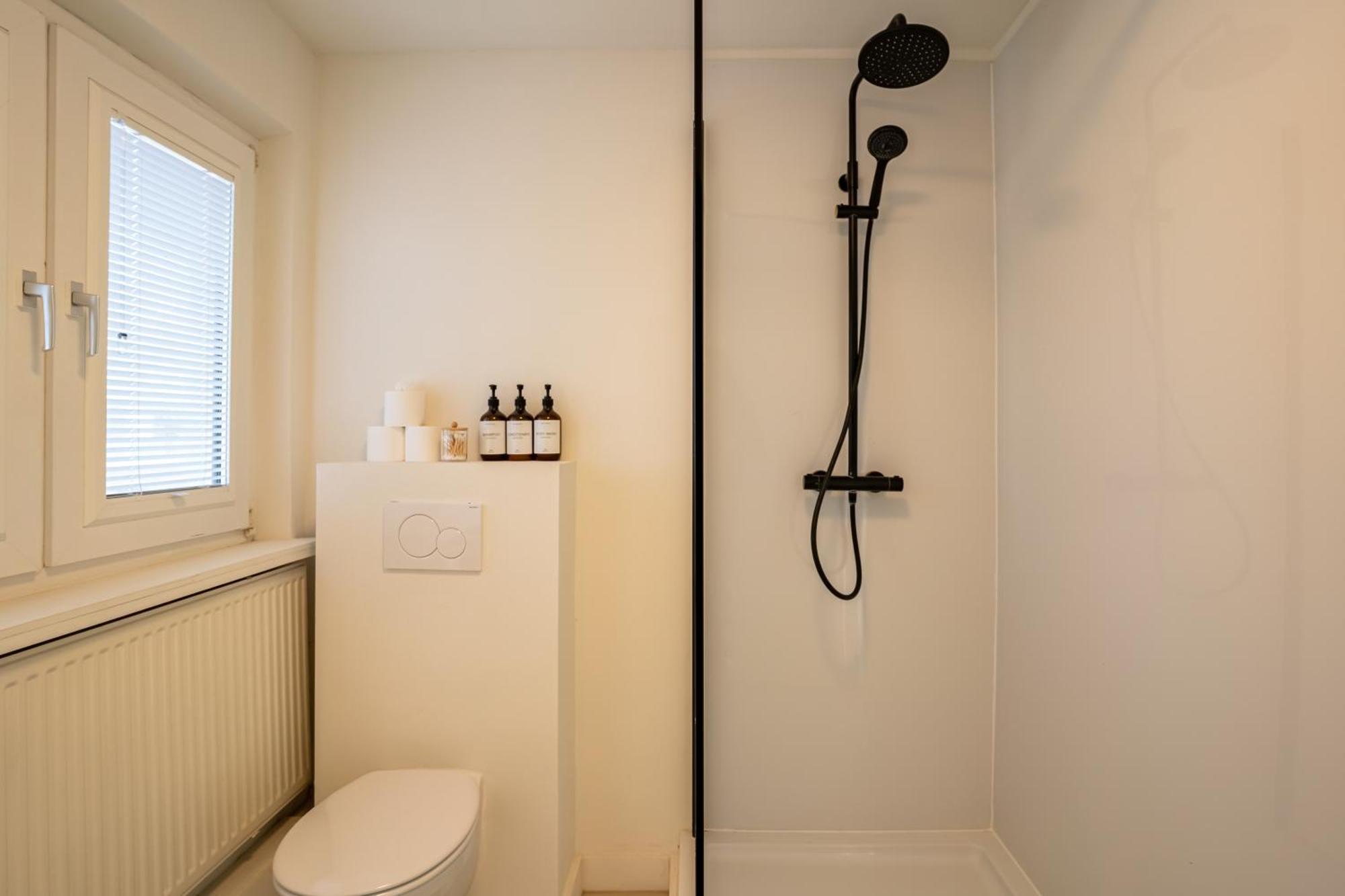Maas Suites - The River House With Private Sauna Lanaken Exterior foto